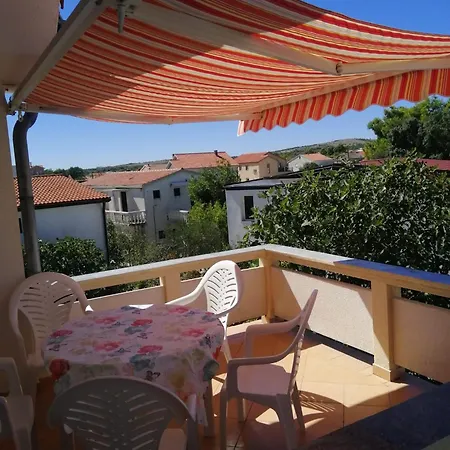 Apartment Maja-vir *